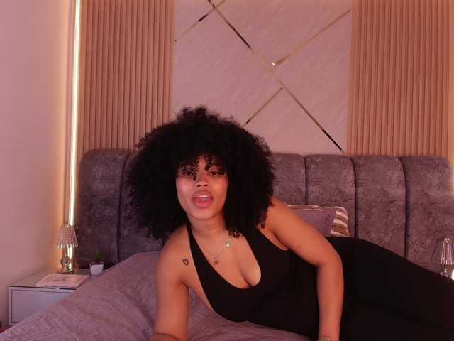 naia-blesed's BongaCams show and profile