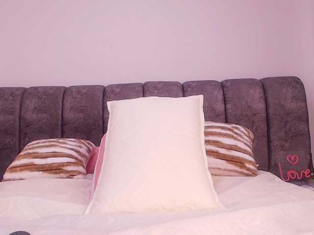  naia-blesed chat room