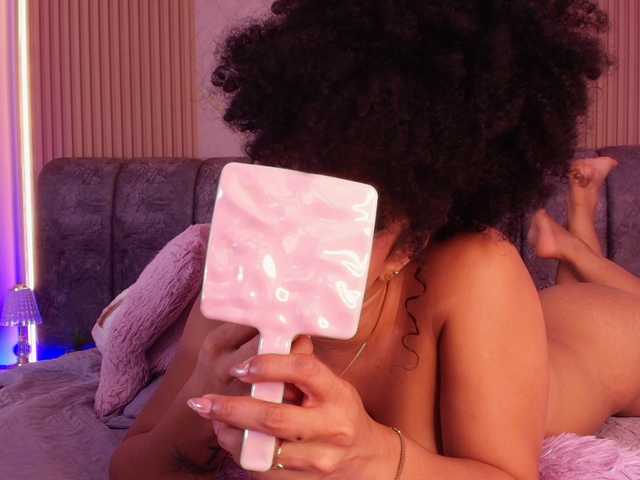 naia-blesed's BongaCams show and profile