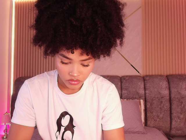 naia-blesed's BongaCams show and profile