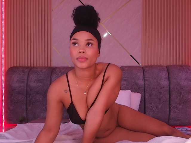 naia-blesed's BongaCams show and profile