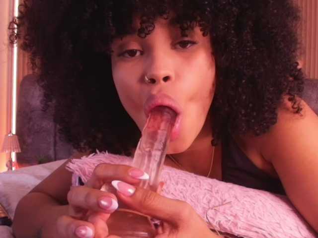 naia-blesed's BongaCams show and profile