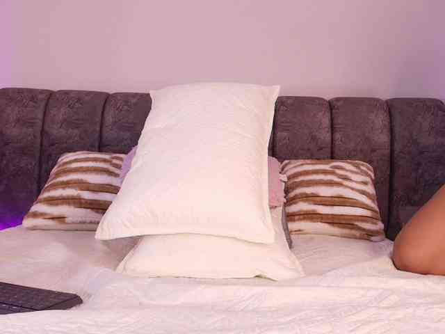 naia-blesed naia-blesed