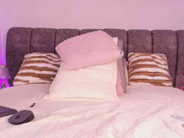 naia-blesed naia-blesed