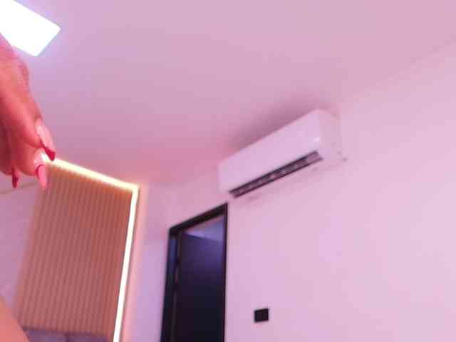 naia-blesed Live Webcam on BongaCams