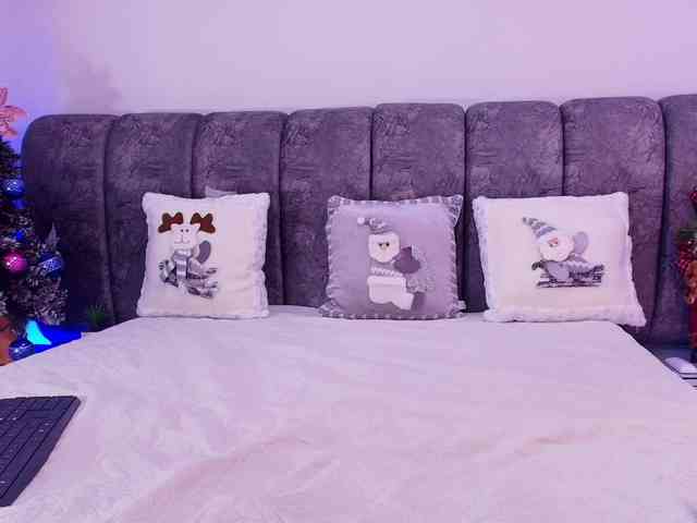 naia-blesed naia-blesed