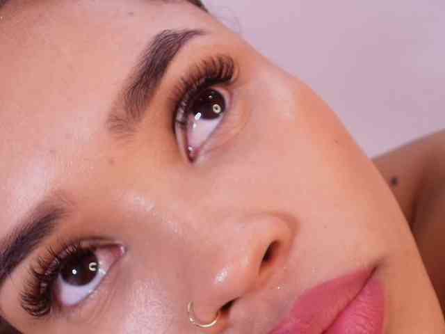 naia-blesed webcam
