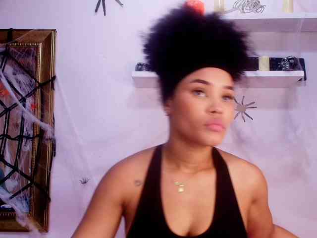 naia-blesed webcam
