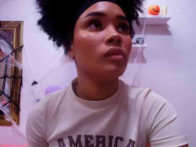 naia-blesed webcam