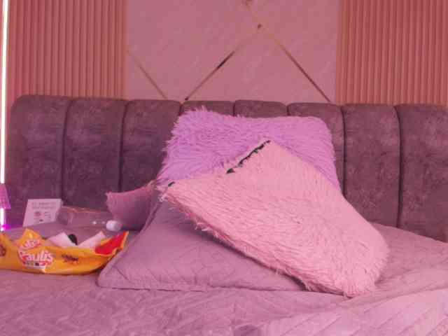 naia-blesed Live Webcam on BongaCams