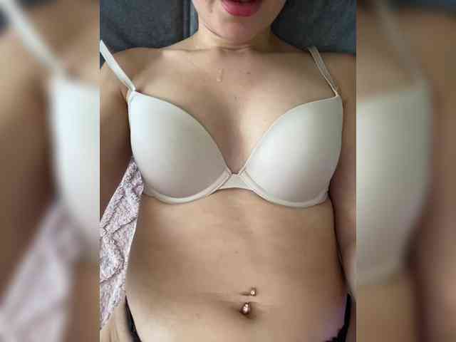 ANNA_YA webcam
