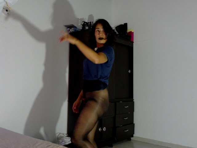 cataleya35's BongaCams show and profile