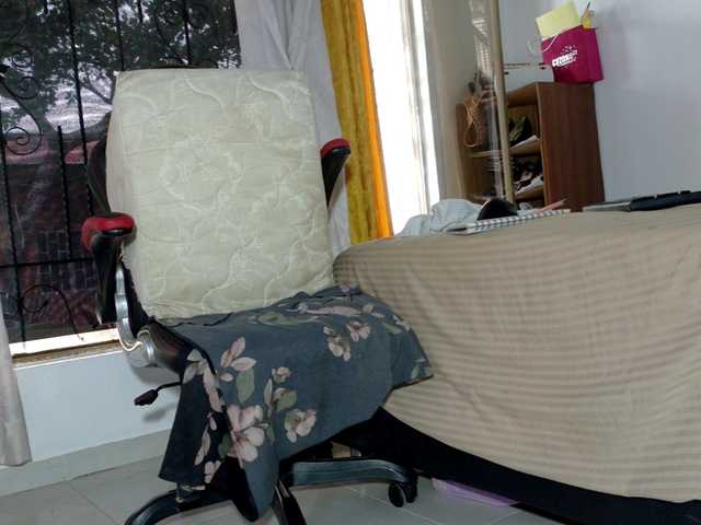 cataleya35's BongaCams show and profile