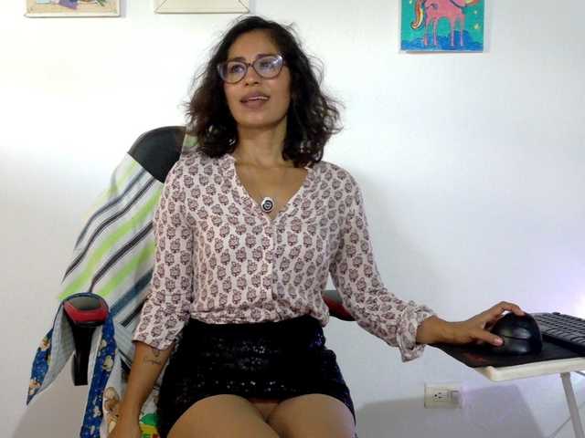 cataleya35 Live Cam on BongaCams