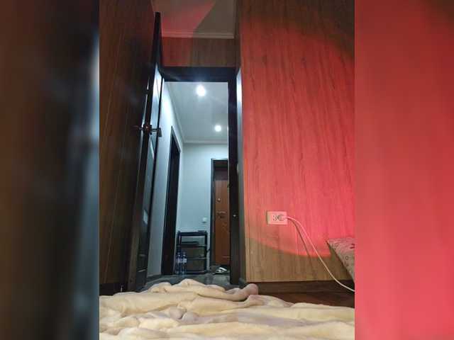  MilaSavory chat room