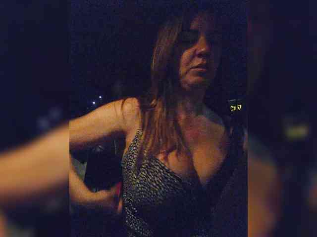 MilaSavory webcam