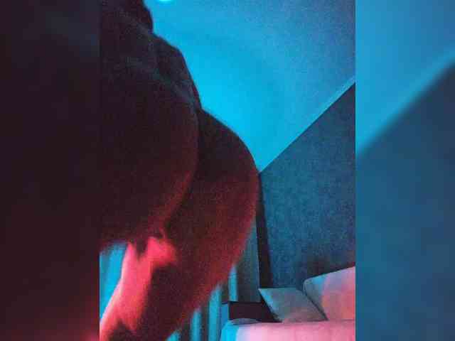 live adult video chat MilaSavory