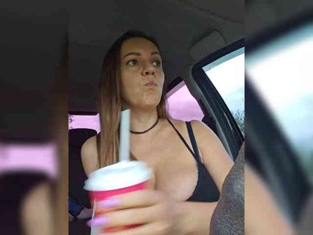 MilaSavory webcam