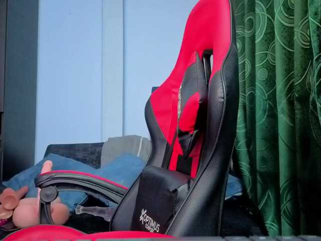 Charlottee91's BongaCams show and profile