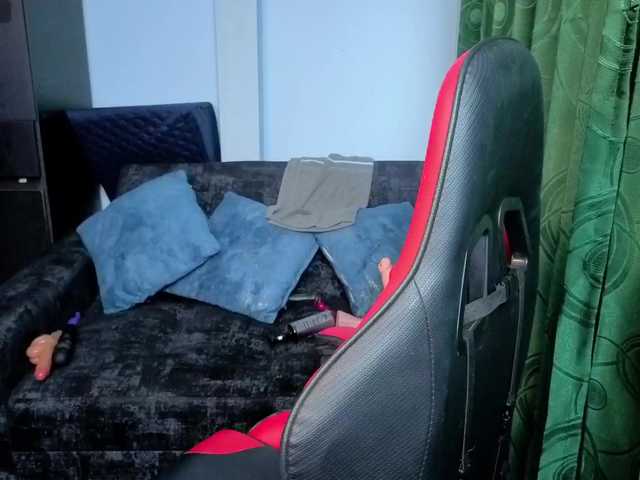 le modèle Charlottee91 est en webcam porno dans un show sur le site bongacams, il possède les tags suivants: Latino/Hispanic,Brunette,Shaved