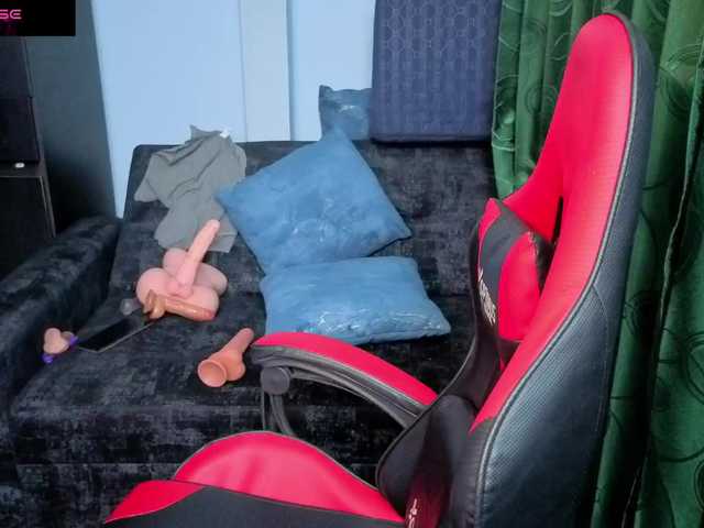 Charlottee91's BongaCams show and profile