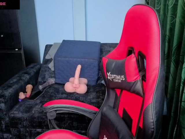 Charlottee91's BongaCams show and profile