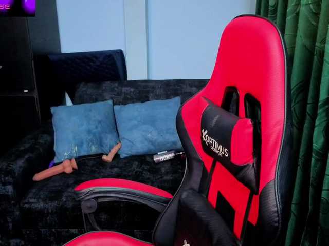 Charlottee91's BongaCams show and profile