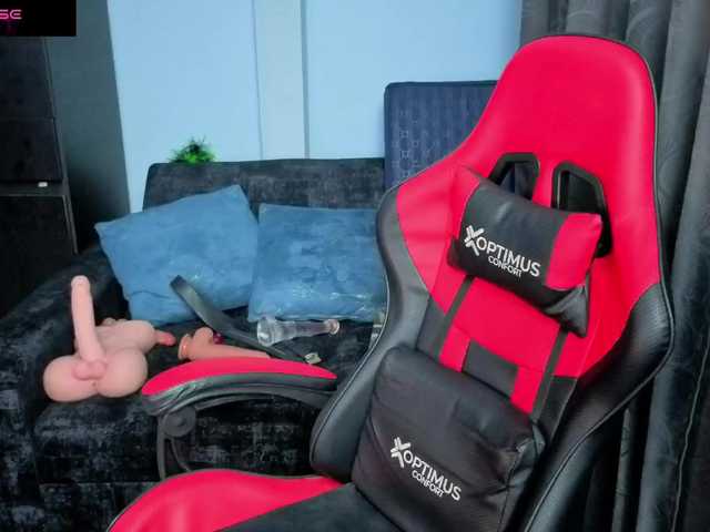 Charlottee91's BongaCams show and profile