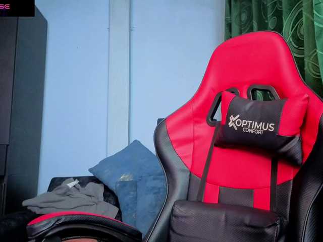 Charlottee91's BongaCams show and profile