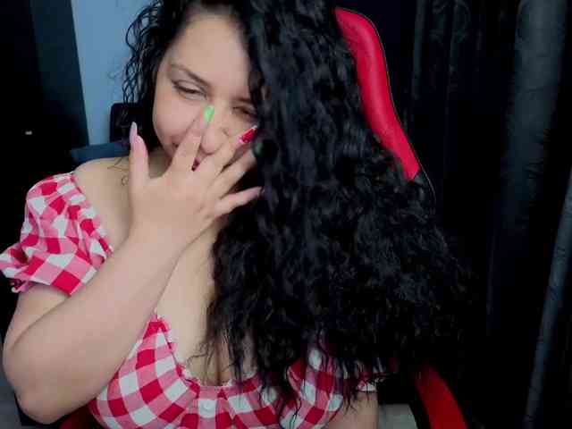 Charlottee91 webcam
