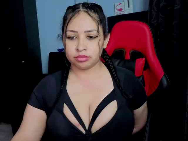 Charlottee91 webcam
