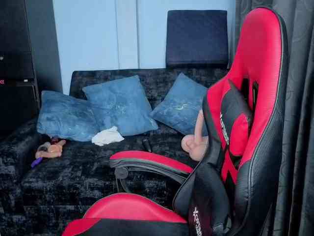Charlottee91 webcam