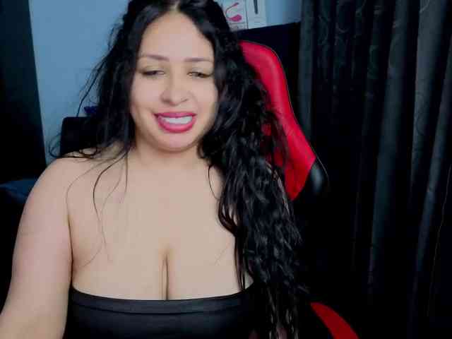 Charlottee91 webcam