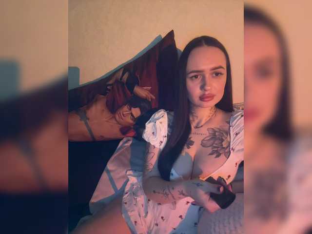 OriginalHOOLi from BongaCams