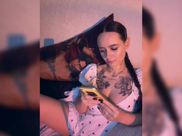 стрип от OriginalHOOLi