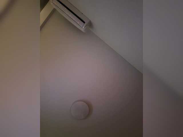 OriginalHOOLi's BongaCams show and profile