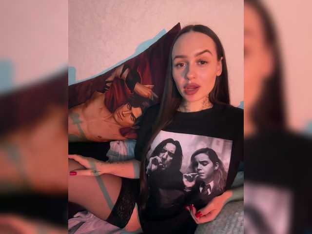 OriginalHOOLi's BongaCams profile