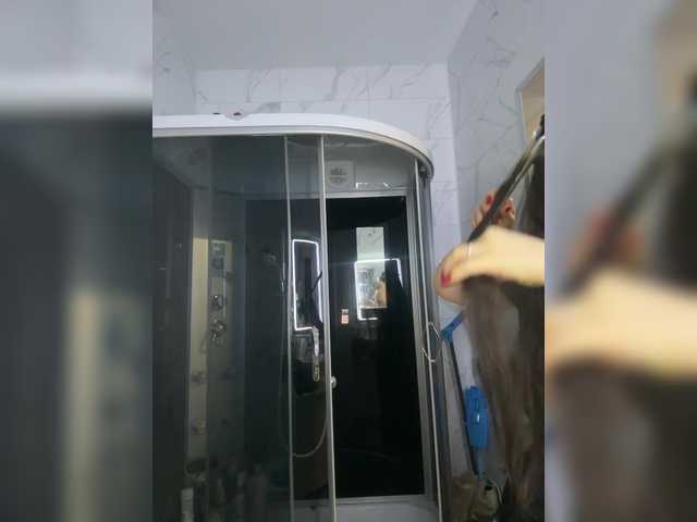 OriginalHOOLi's BongaCams show and profile