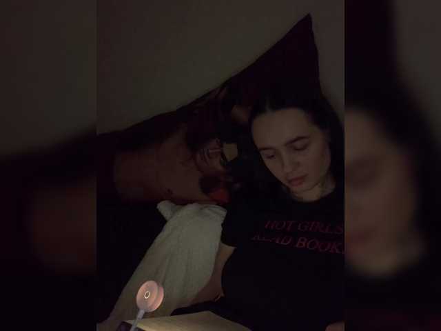 OriginalHOOLi's BongaCams show and profile