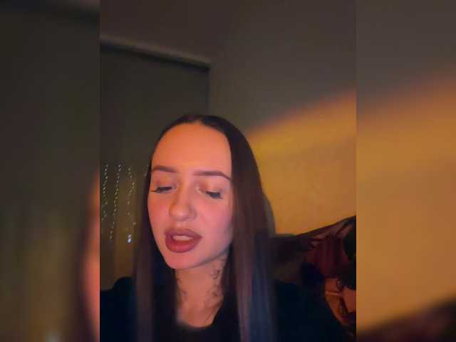 OriginalHOOLi's BongaCams show and profile