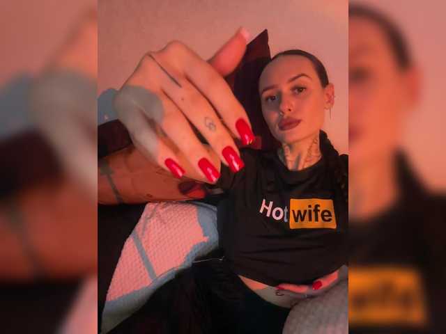 OriginalHOOLi's BongaCams show and profile