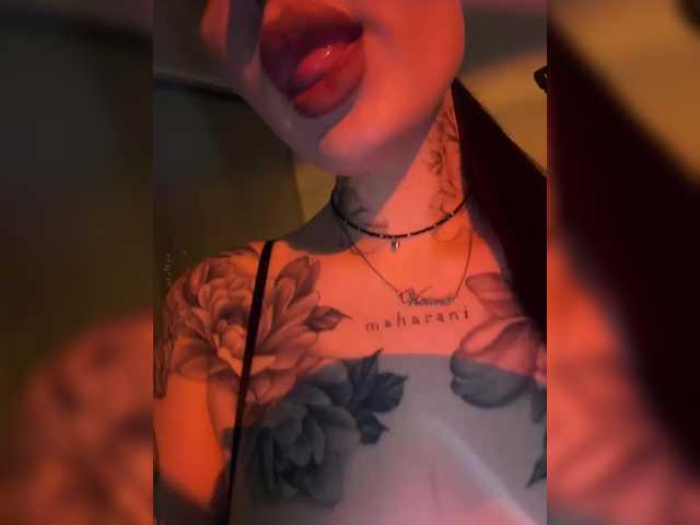 OriginalHOOLi from BongaCams is Freechat