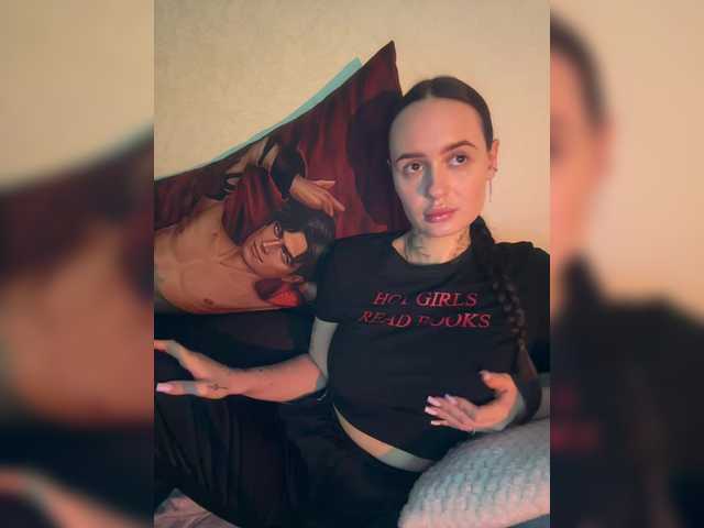 OriginalHOOLi's BongaCams show and profile