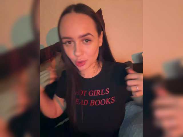 OriginalHOOLi's BongaCams show and profile