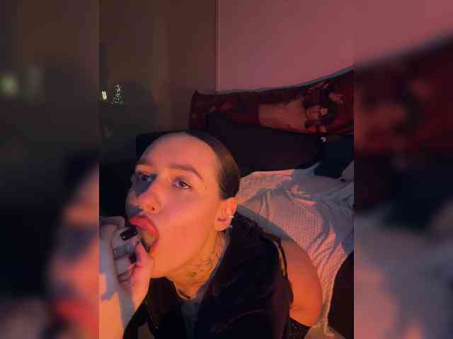 OriginalHOOLi Live Webcam on BongaCams