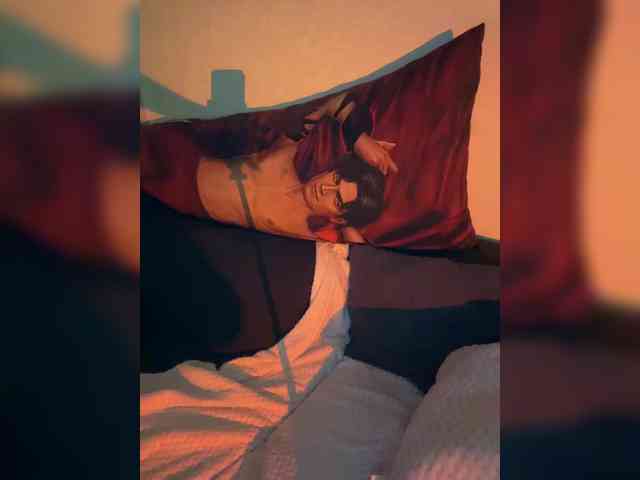 OriginalHOOLi Live Webcam on BongaCams