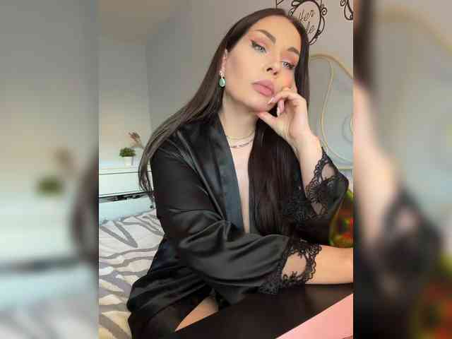 ElisCat Live Webcam on BongaCams