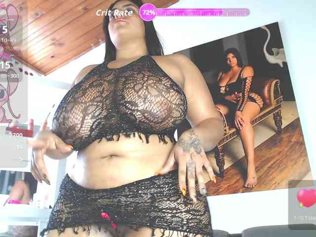 AdelaMorales webcam