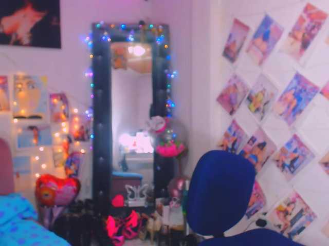 vanesaalatina's BongaCams show and profile