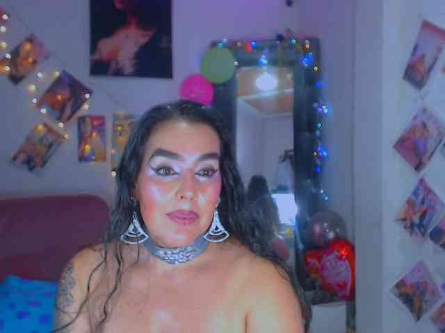 vanesaalatina vanesaalatina